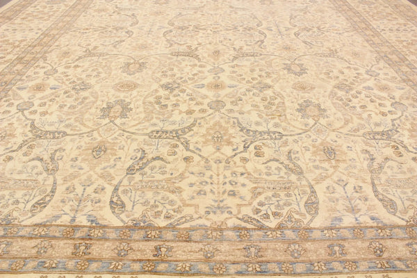 10'1x13'10 Haji Jalili Hand Knotted