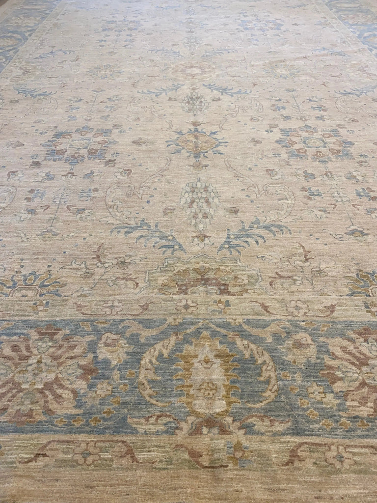 10'2x13'7 Sultanabad (s) Hand Knotted