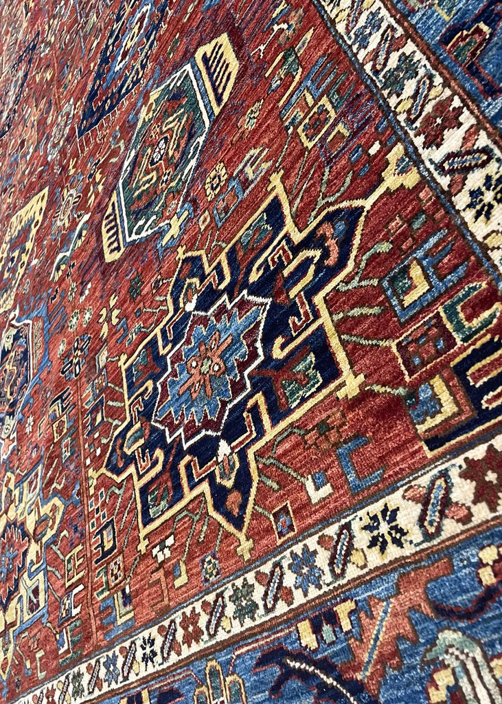 10'2"x13'9" Karaja Hand Knotted