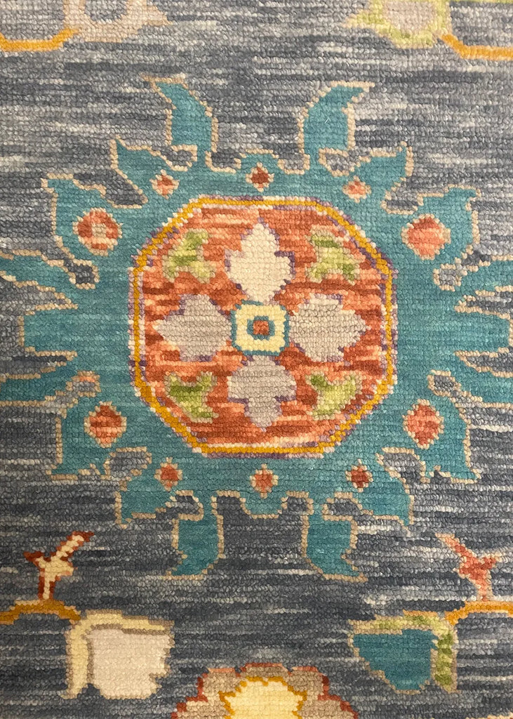 10'3"x13'9" Karina Mahal Rugs