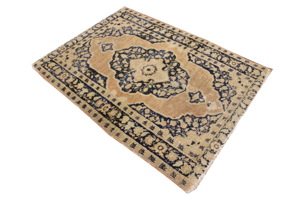 1'10"x2'5" Tabriz Hand Knotted