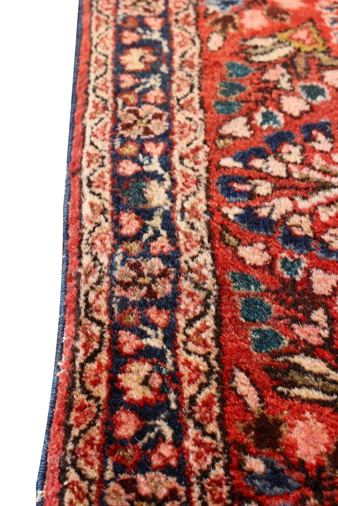 1'10"x2'7" Sarouk Hand Knotted