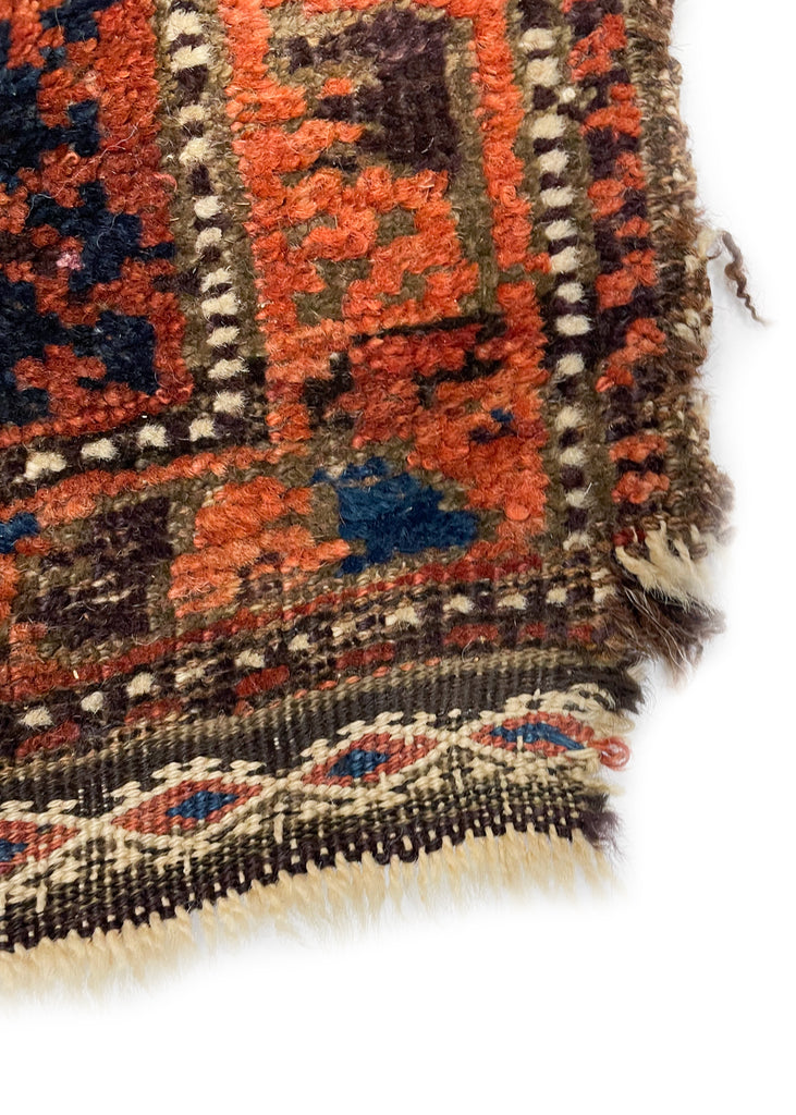 1'11"x1'11" Beluch Khordjin Hand Knotted