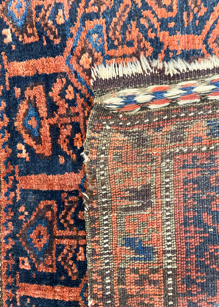 1'11"x1'11" Beluch Khordjin Hand Knotted