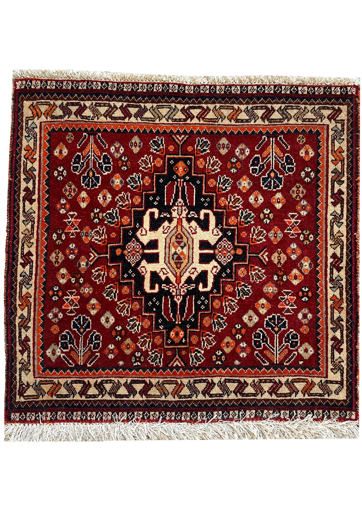 1'11"x1'11" Kashkuli Hand Knotted