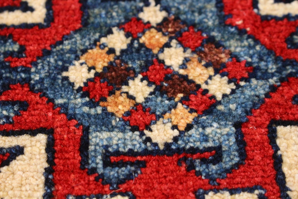 1'11"x2'10" Tribal Bergama Hand Knotted