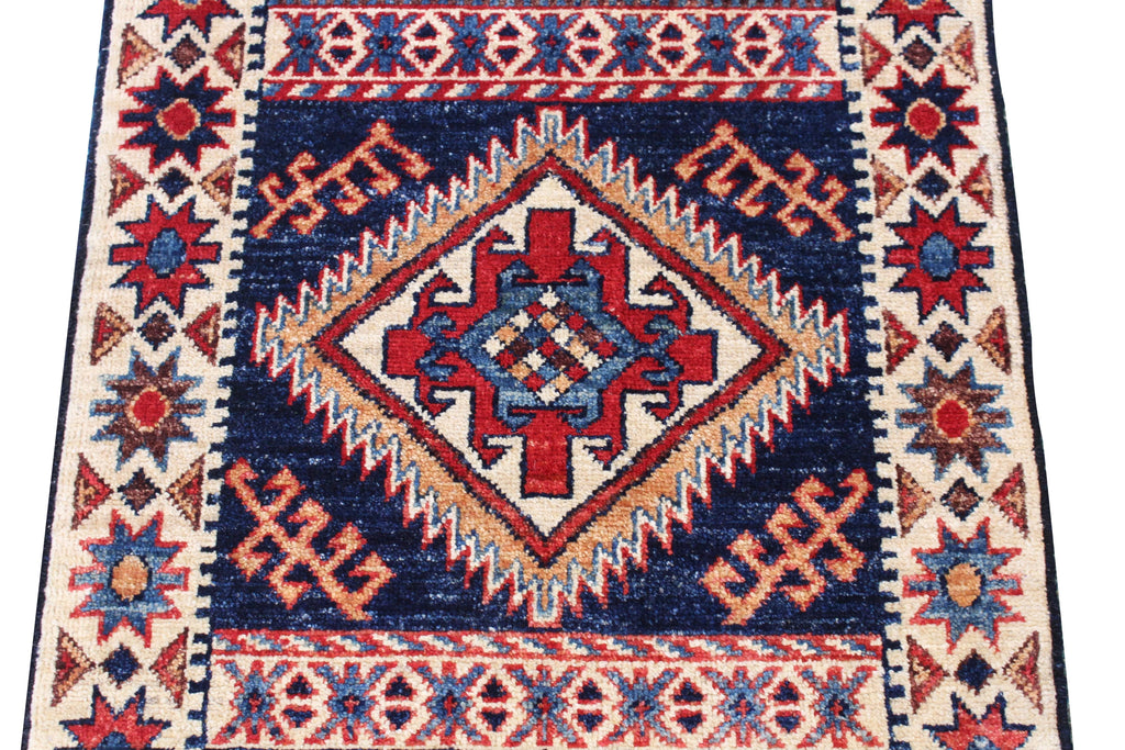 1'11"x2'10" Tribal Bergama Hand Knotted