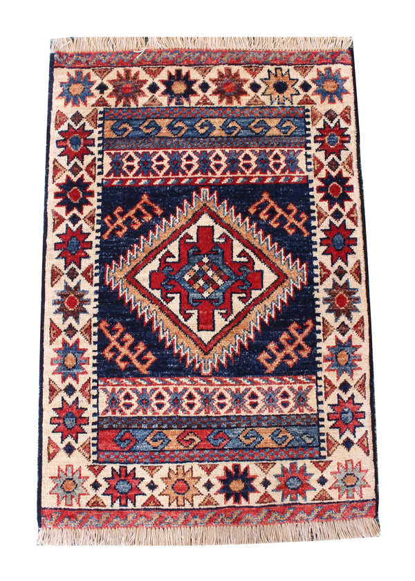 1'11"x2'10" Tribal Bergama Hand Knotted
