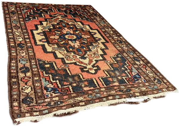 1'11"x2'7" Hamadan Hand Knotted