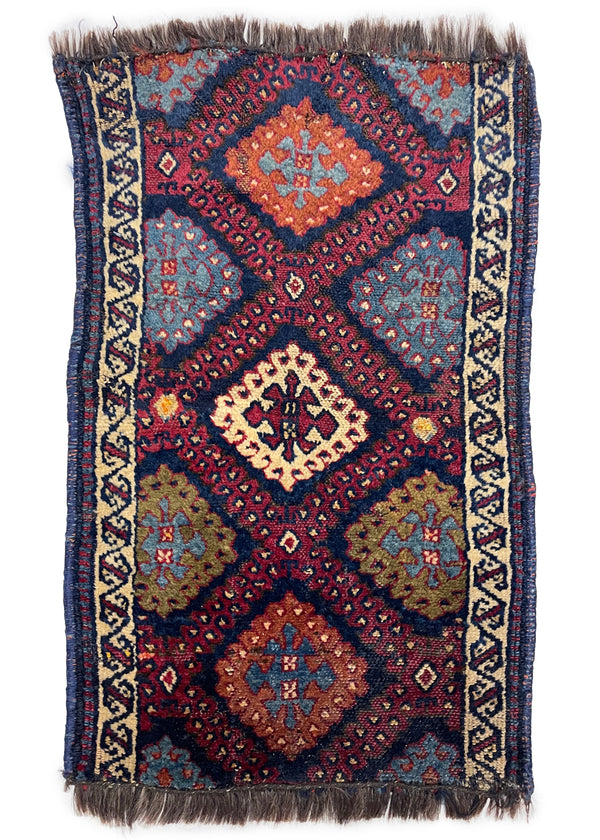 1'6"x2'6" Sarkisla Yastik Hand Knotted