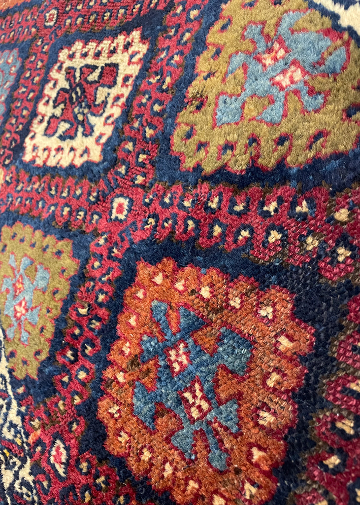 1'6"x2'6" Sarkisla Yastik Hand Knotted