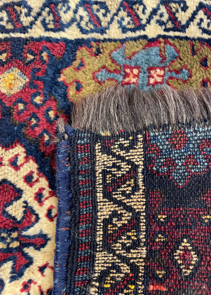 1'6"x2'6" Sarkisla Yastik Hand Knotted