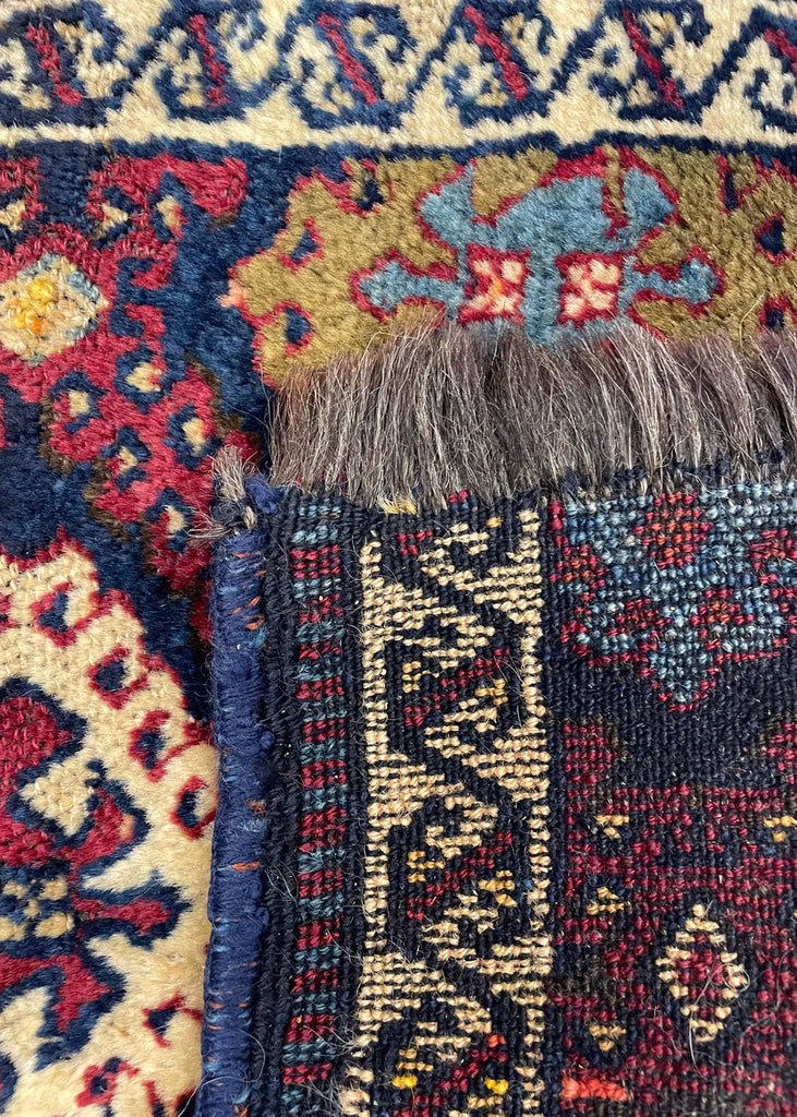 1'6"x2'6" Sarkisla Yastik Hand Knotted