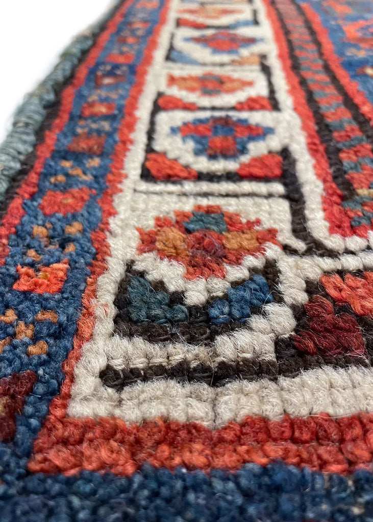 1'8"x1'9"  Kurdish Khordjin Hand Knotted