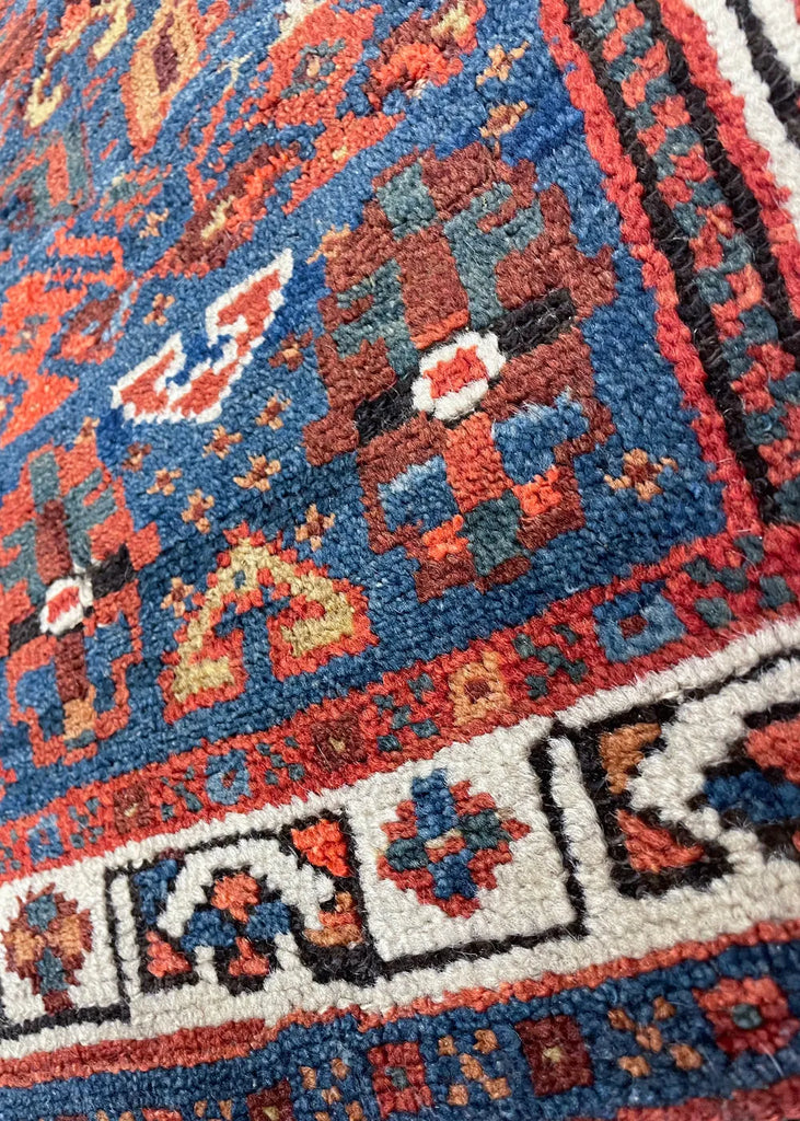1'8"x1'9"  Kurdish Khordjin Hand Knotted