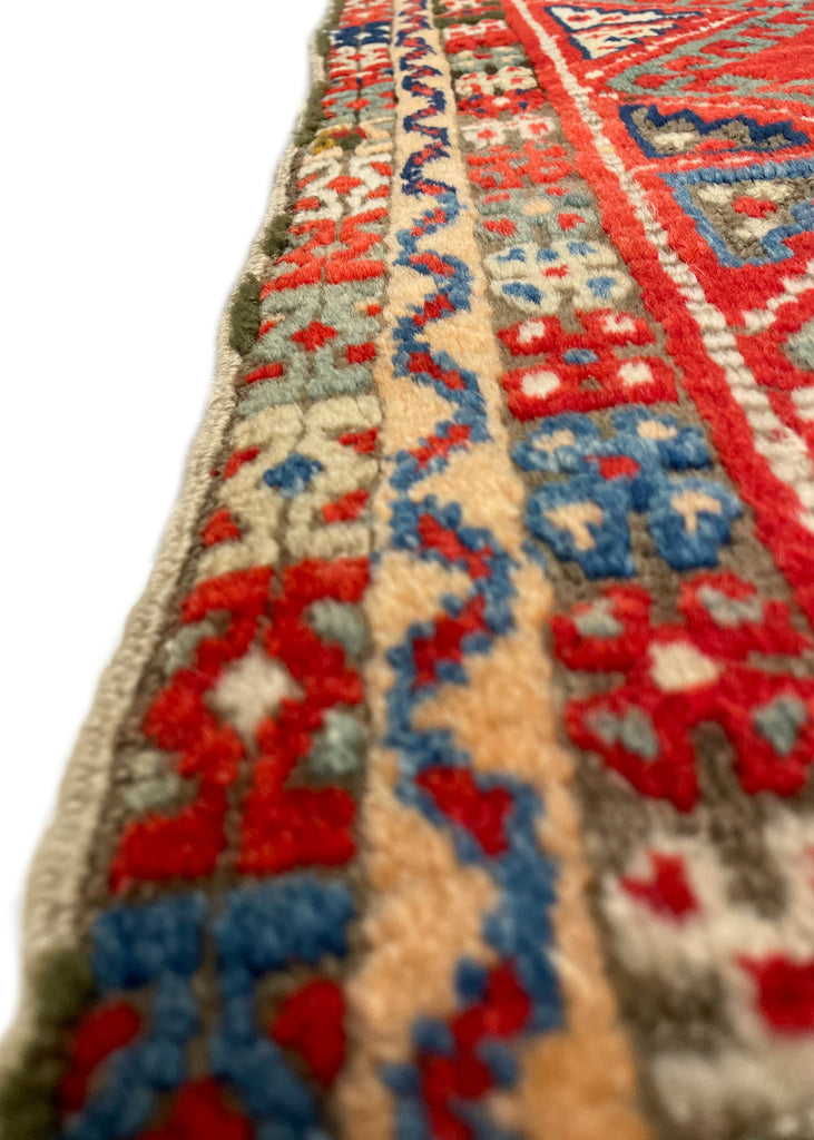 1'8"x3'4" Yastik Hand Knotted