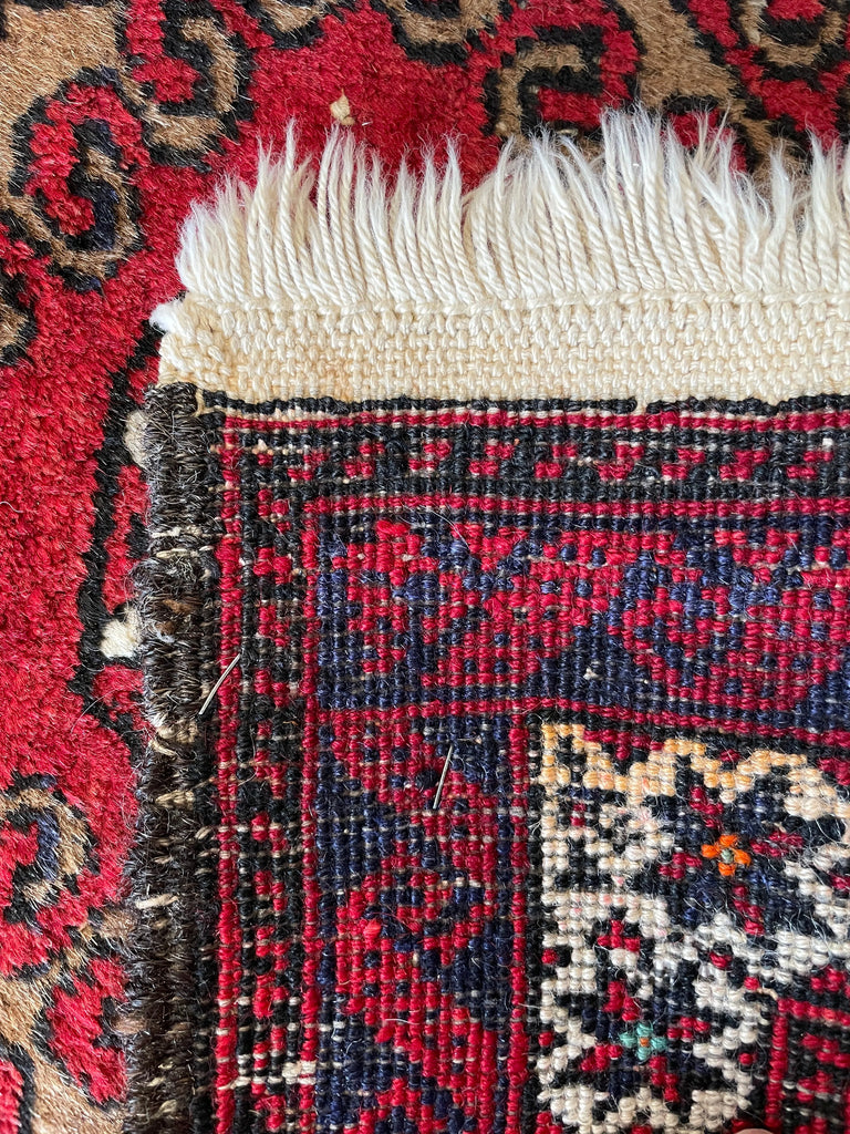 1'9"x2'9" Beluch Hand Knotted