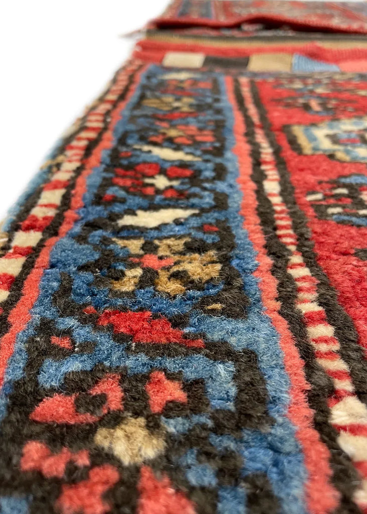 1'9"x2' Heriz Khorjin Hand Knotted