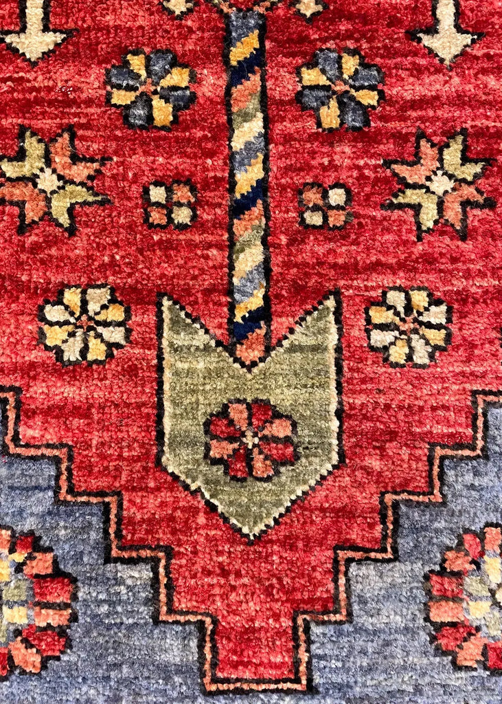 2'10"x5'11" Kolyai Hand Knotted