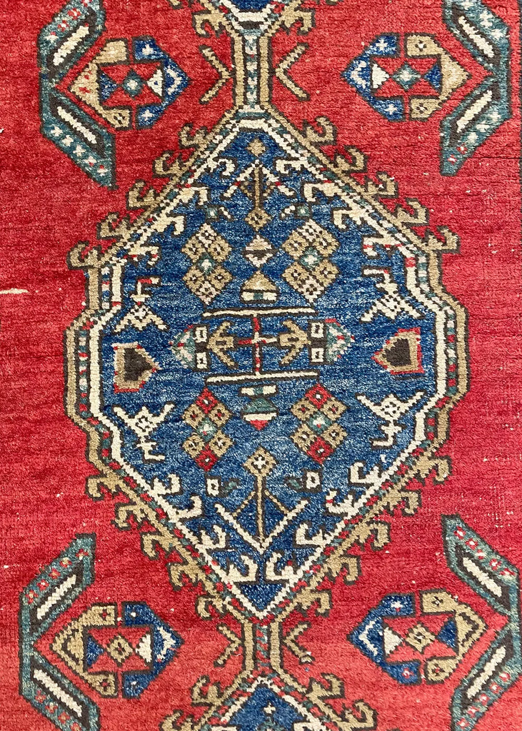 2'10"x7'10" Serab Hand Knotted