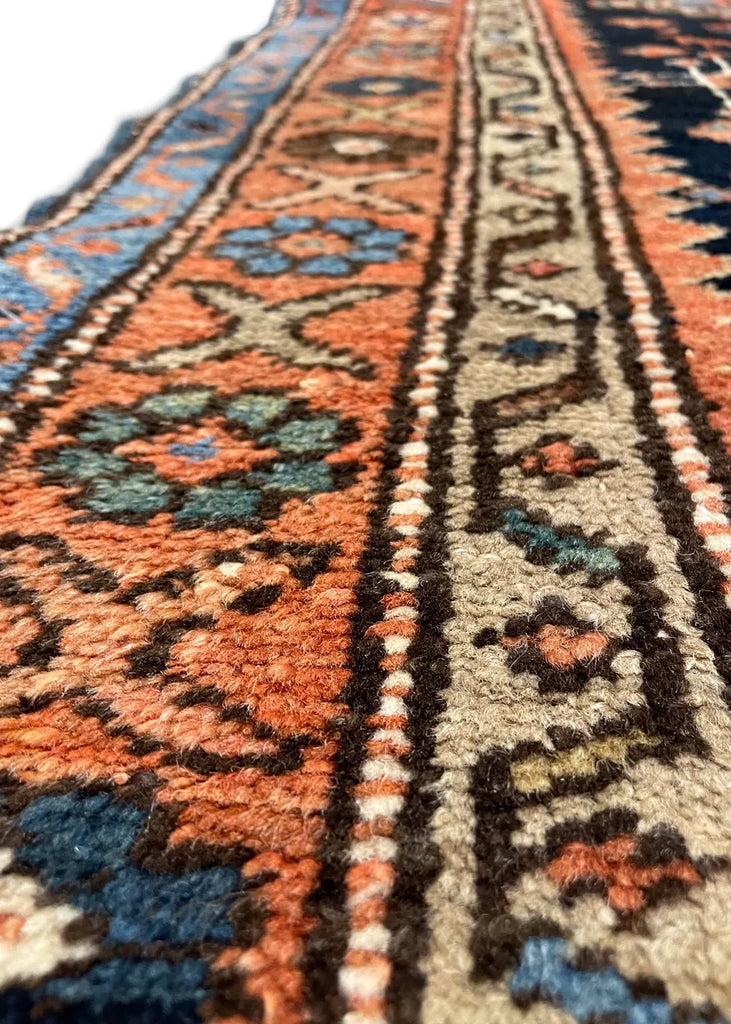 2'11"x4'1" Karaja Hand Knotted
