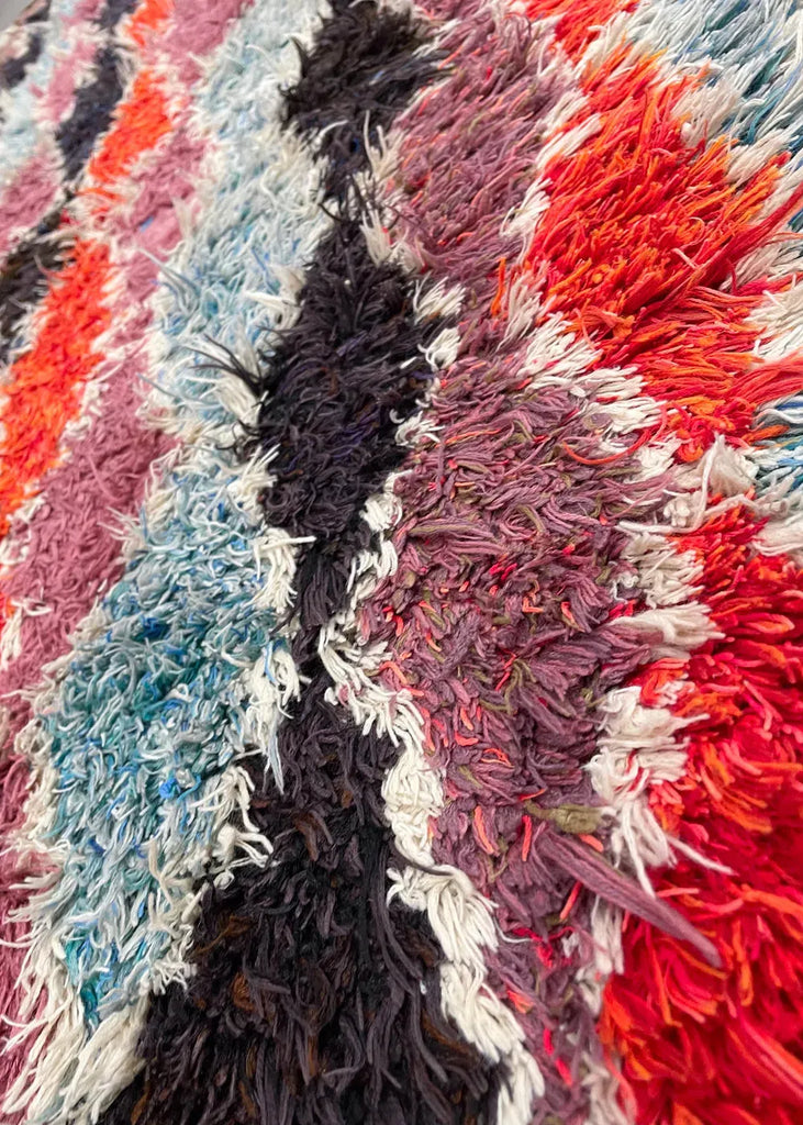 2'11"x5'6" Vintage Moroccan (s) Hand Knotted
