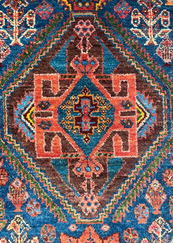 2'11"x7'11" Qashqai Hand Knotted