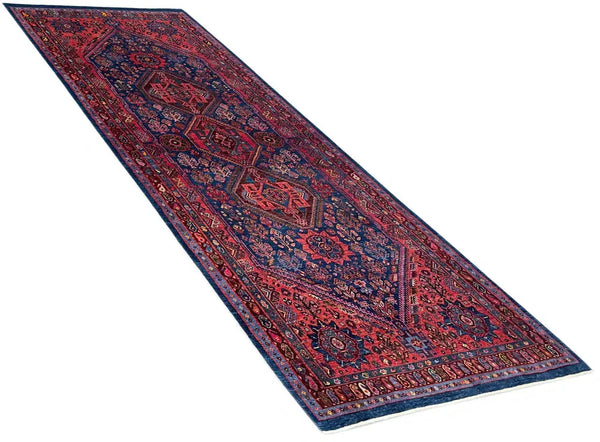 2'11"x7'11" Qashqai (s) Hand Knotted