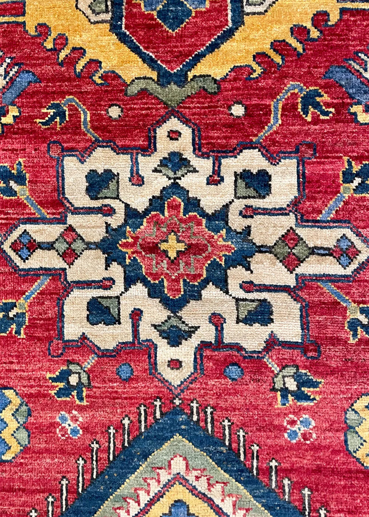 2'11"x8' Karaja Hand Knotted