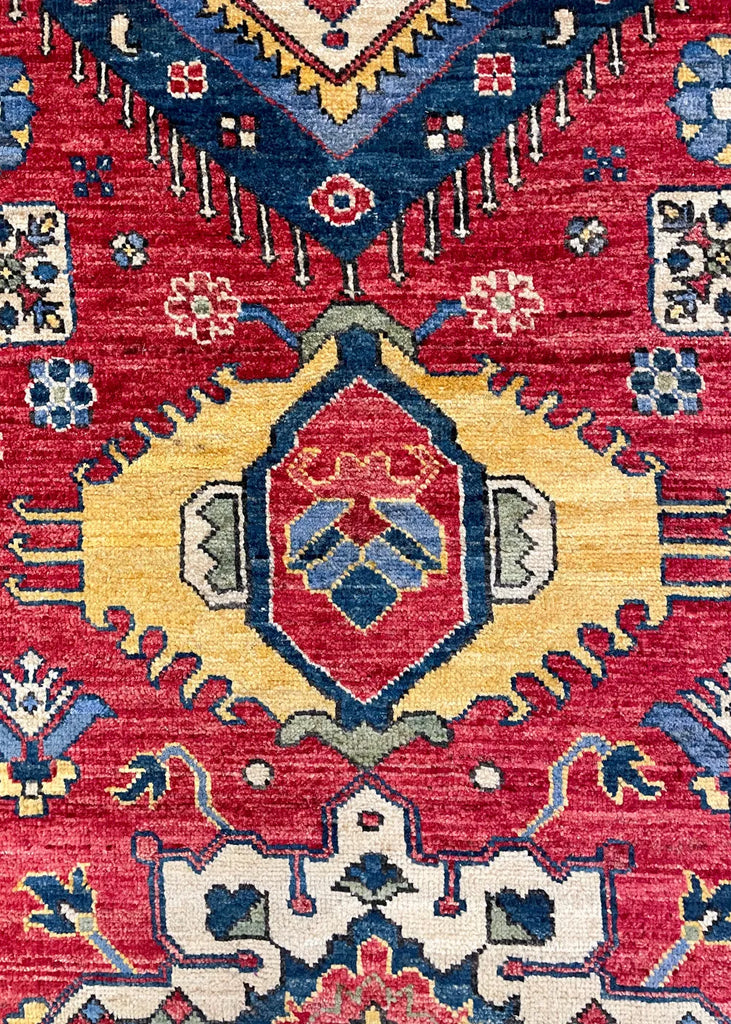 2'11"x8' Karaja Hand Knotted