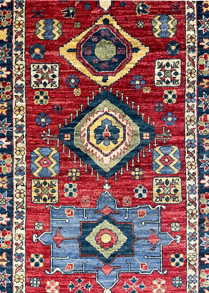 2'11"x9'10" Karaja Hand Knotted