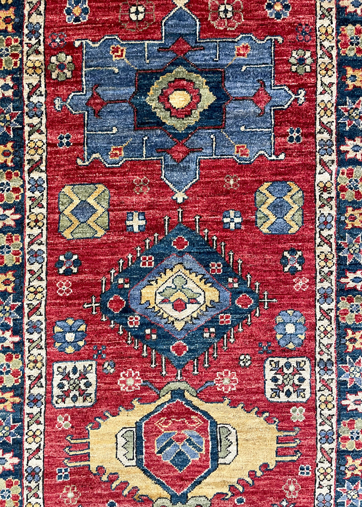 2'11"x9'10" Karaja Hand Knotted