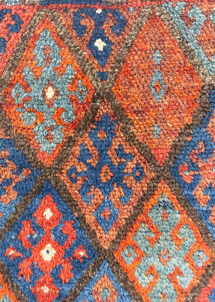 2'1"x1'10" Jaf Kurd Khordjin Hand Knotted
