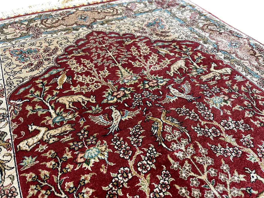 2'1"x3' Garden Scene Hand Knotted