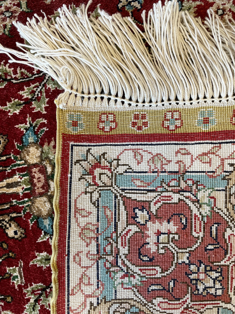 2'1"x3' Garden Scene Hand Knotted