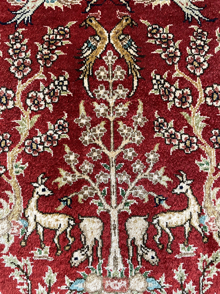 2'1"x3' Garden Scene Hand Knotted