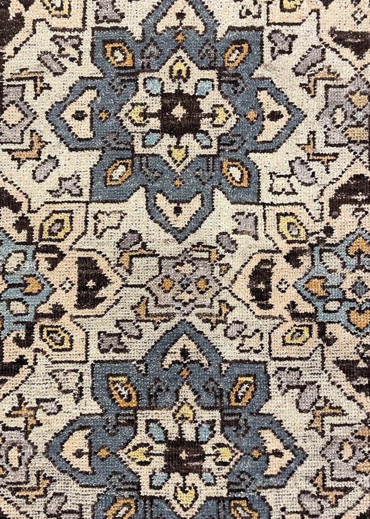 2'2"x3'2" Burano Yastik Hand Knotted