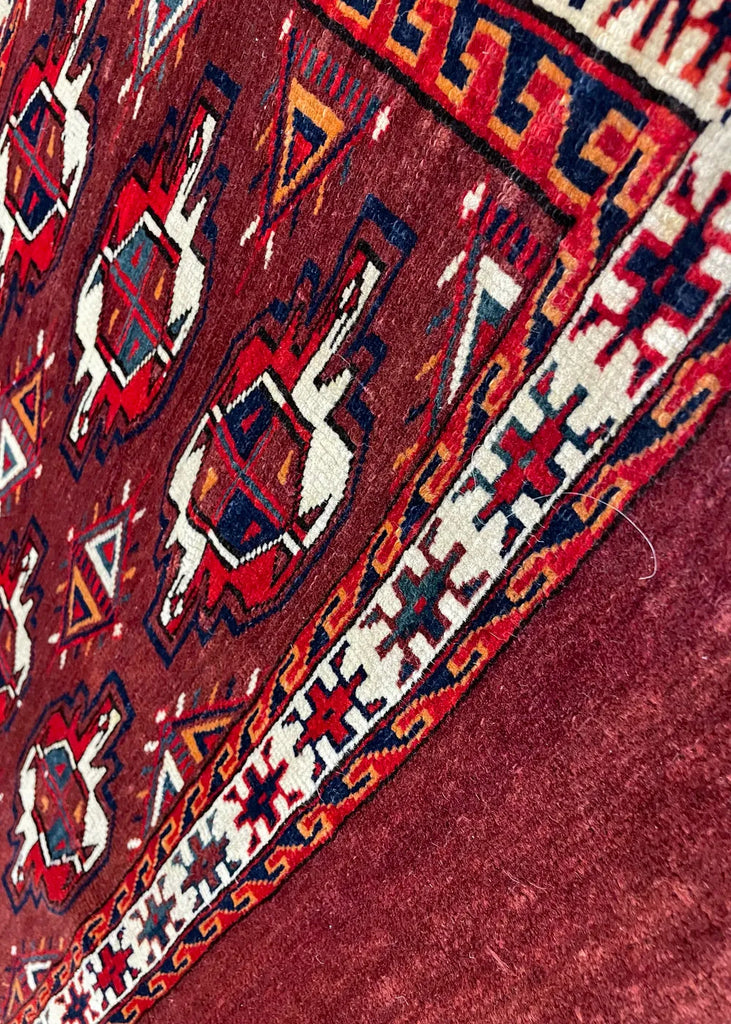 2'4"3'9" Yomud Juwal Hand Knotted