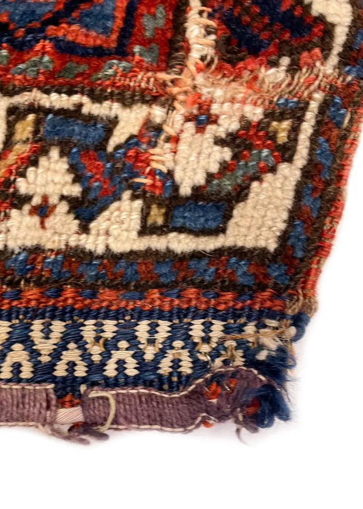 2'4"x2'5" Qashqai Khordjin Hand Knotted
