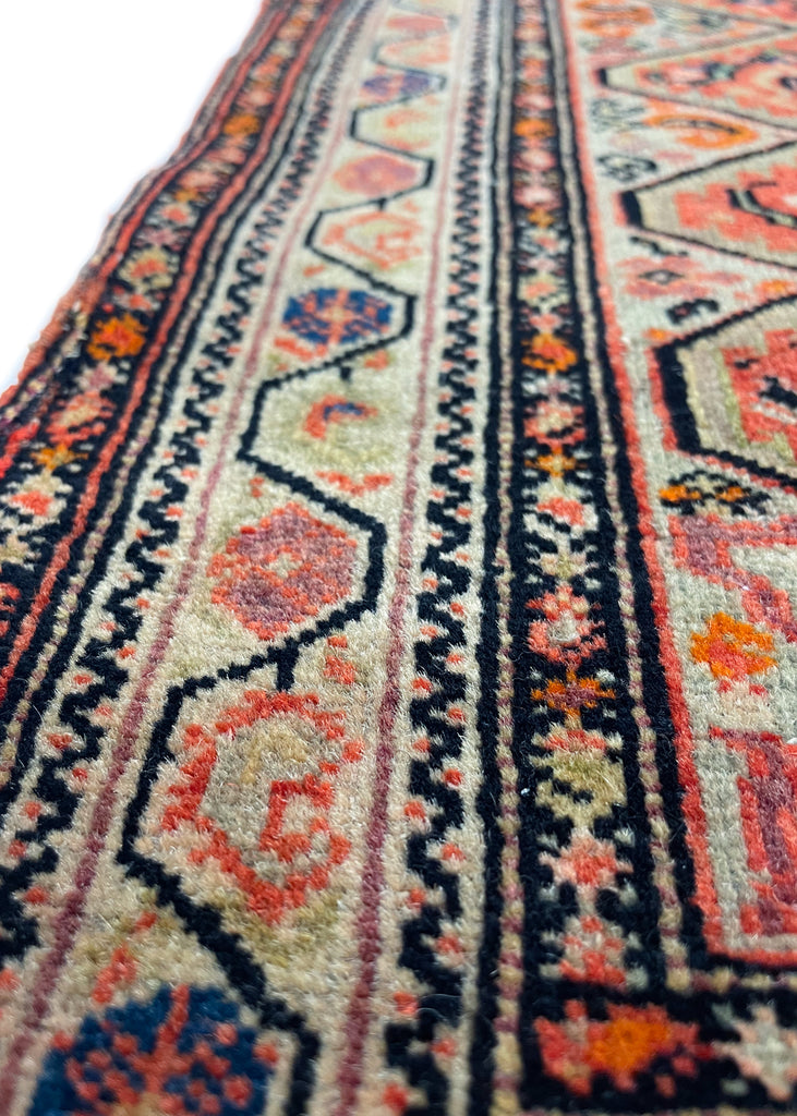 2'4"x3'1" Farahan Sarouk Hand Knotted