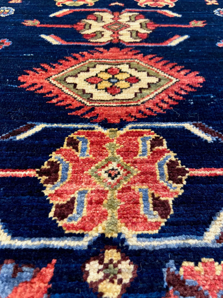 2'6"x11'9" Aspen Blue (s) Hand Knotted