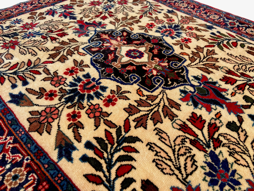 2'6"x3'1" Rudbar Hand Knotted