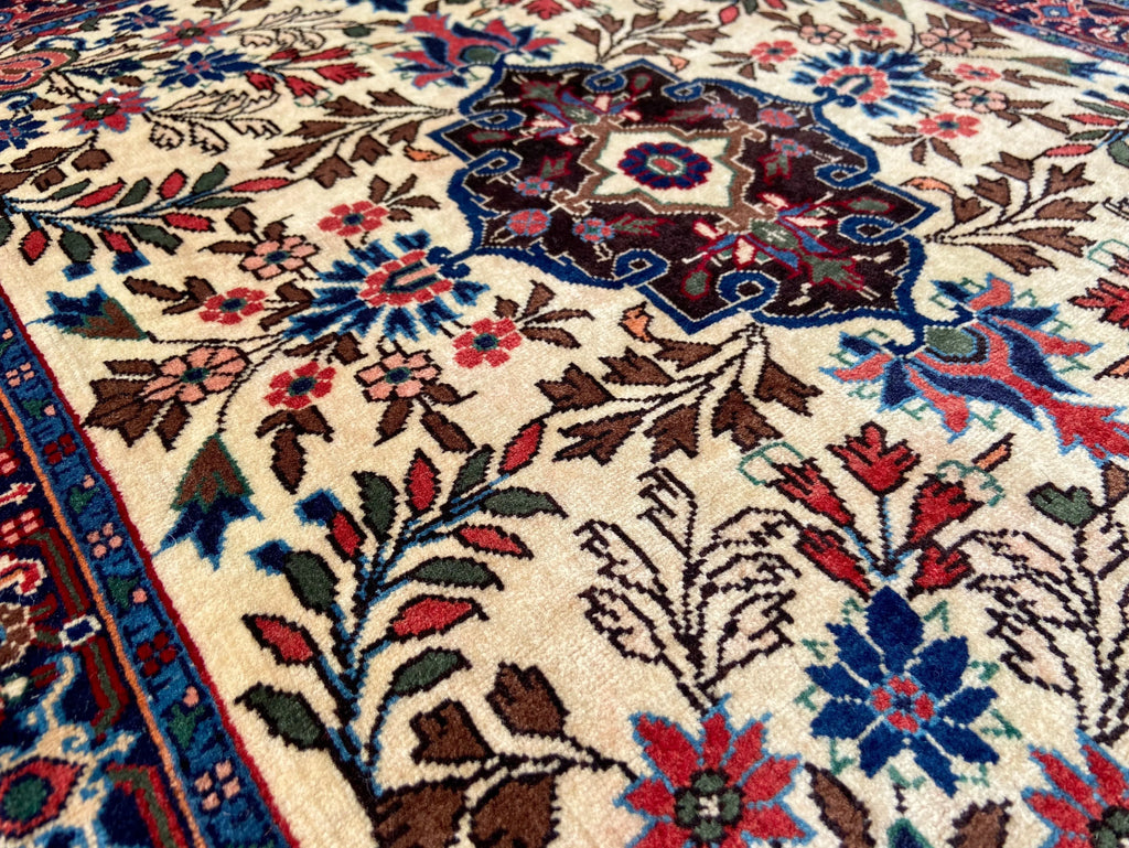 2'6"x3'2" Rudbar Hand Knotted