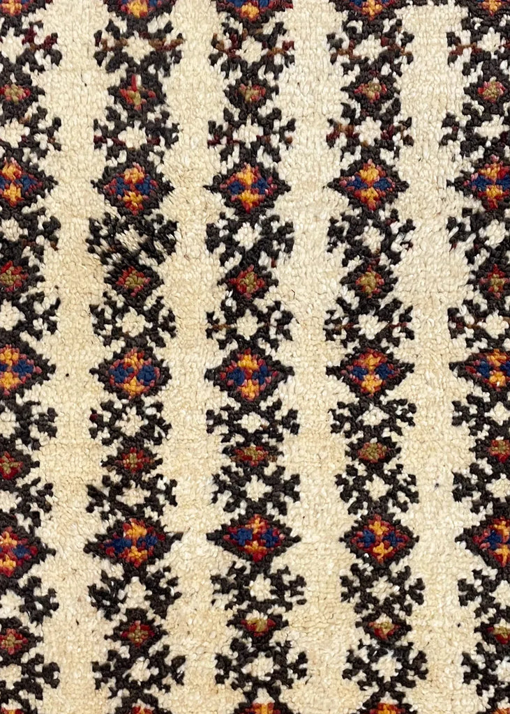 2'6"x3'5" Beni Ouarain Tribal Hand Knotted