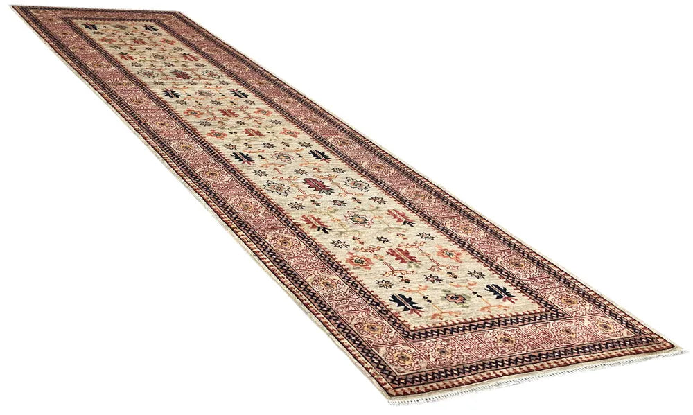 2'6"x7'11" Kuba Hand Knotted