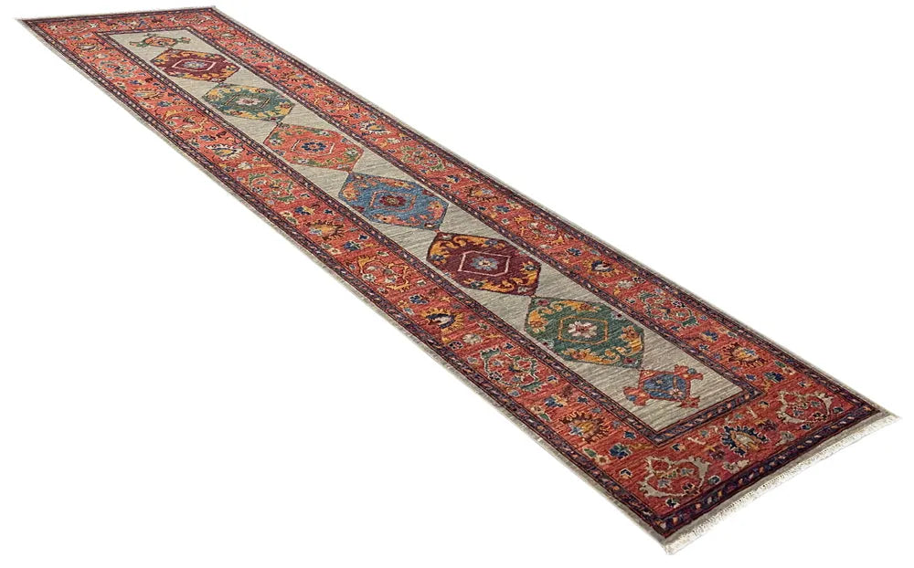 2'6"x9'11" Serab Hand Knotted