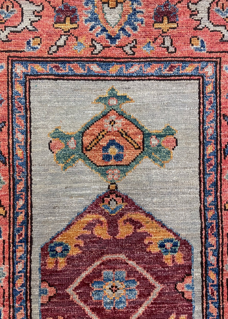 2'6"x9'11" Serab Hand Knotted