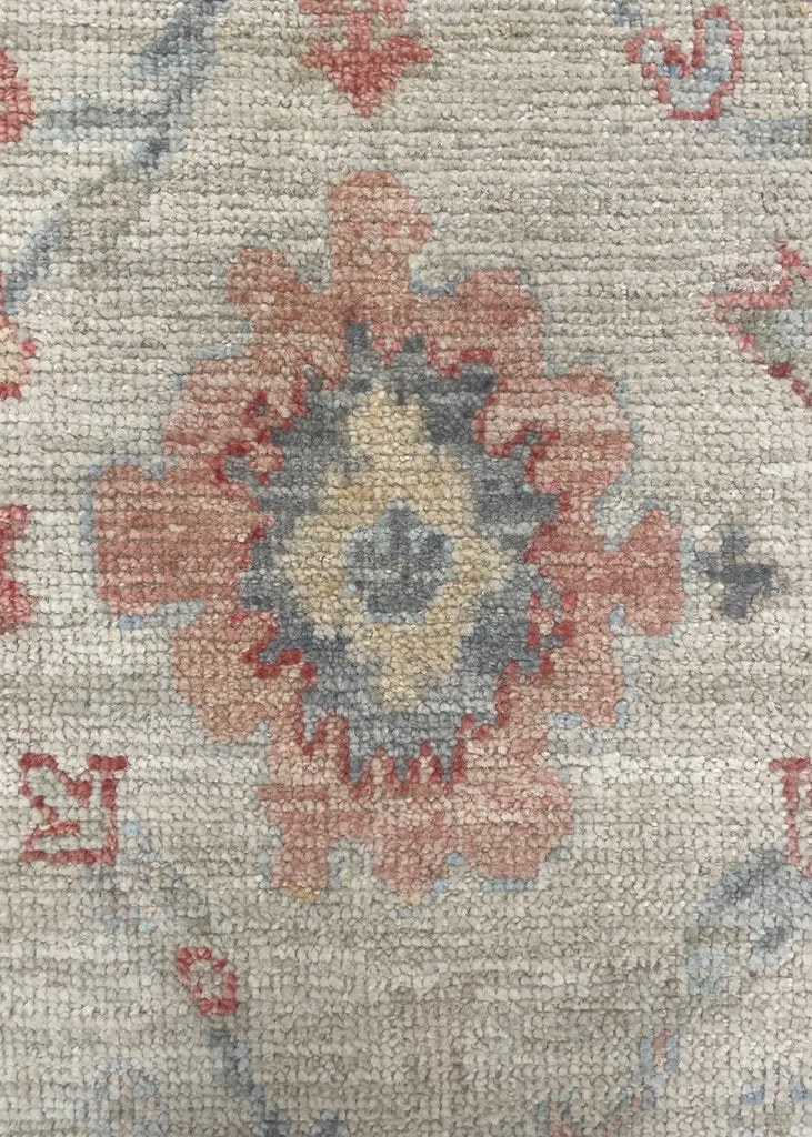 2'7"x10' Oushak Hand Knotted