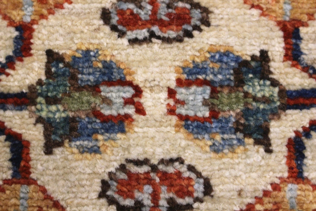 2'7"x11'2" Kainaat Heriz Hand Knotted