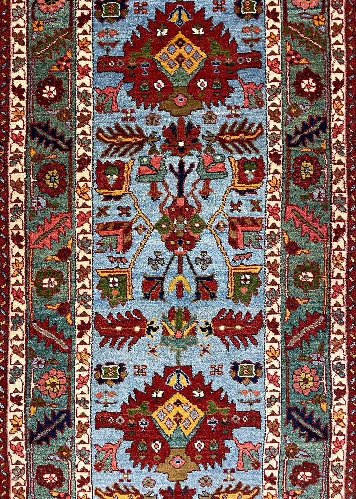 2'7"x5'8" Heriz Hand Knotted